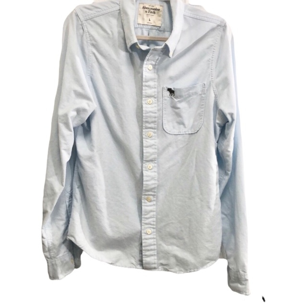 Abercrombie and Fitch light blue men’s button down shirt L